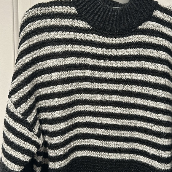 Volcom Sweater Dress - Picture 2 of 5